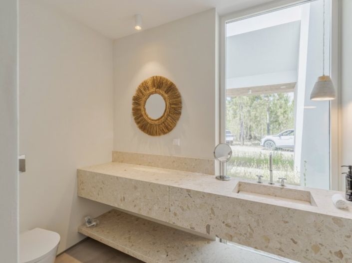 Image No.28-3 Bed House for sale