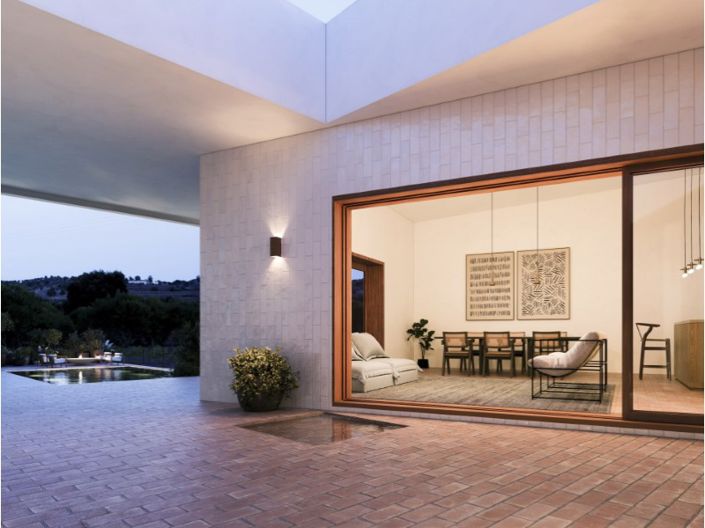 Image No.3-3 Bed House for sale