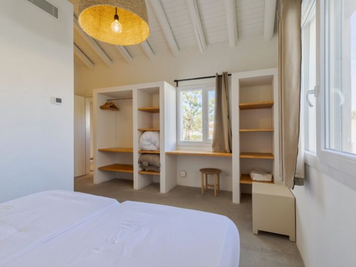 Image No.16-4 Bed House for sale