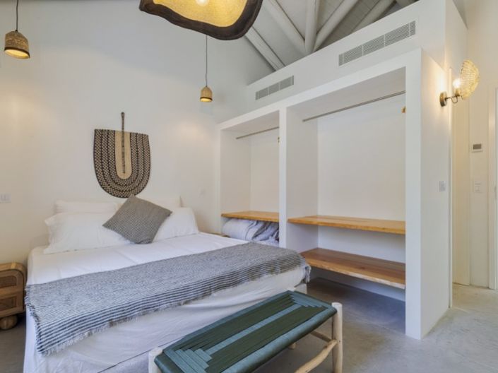 Image No.20-4 Bed House for sale