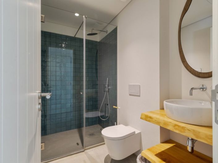 Image No.21-4 Bed House for sale