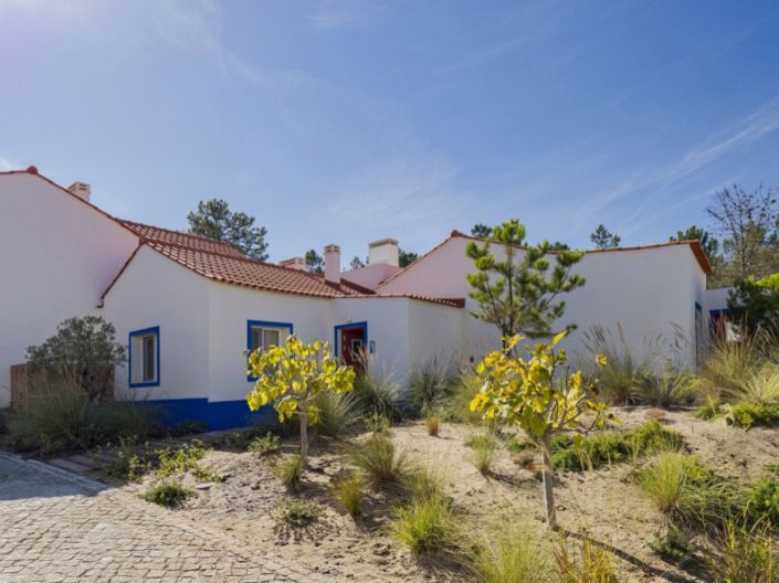 Image No.3-4 Bed House for sale