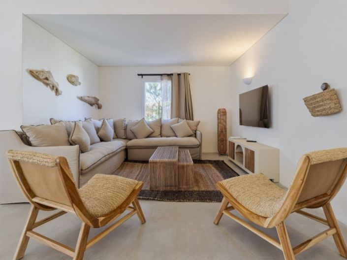 Image No.5-4 Bed House for sale