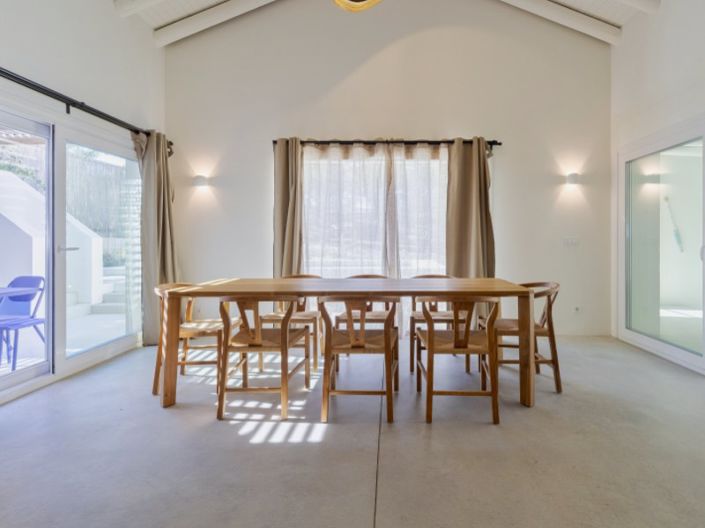 Image No.7-4 Bed House for sale