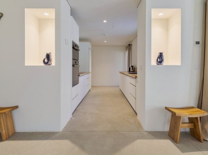 Image No.9-4 Bed House for sale