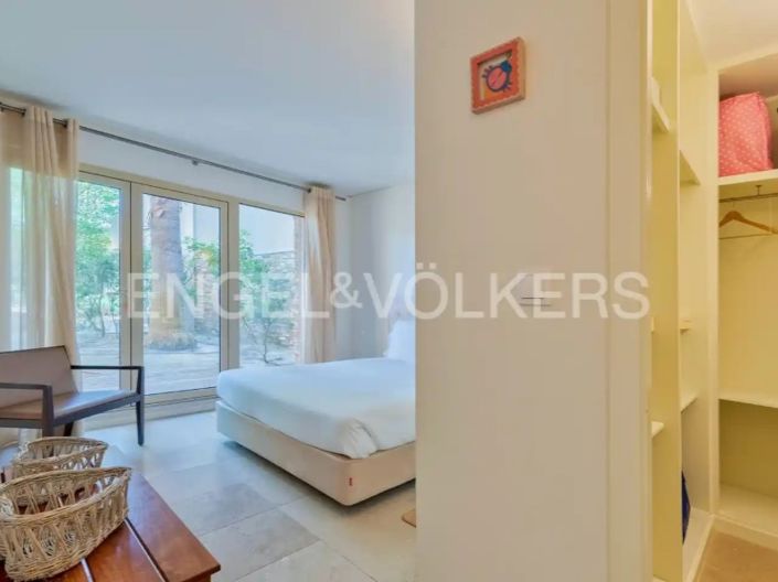 Image No.21-2 Bed Apartment for sale