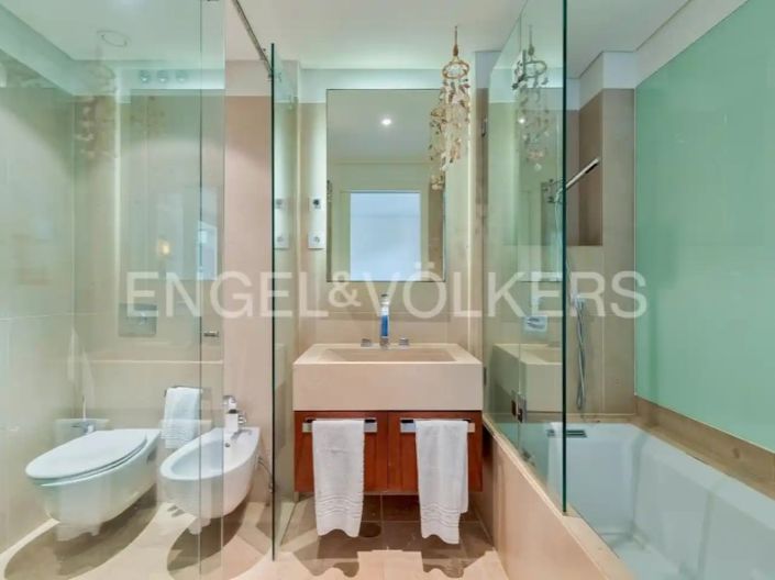 Image No.24-2 Bed Apartment for sale