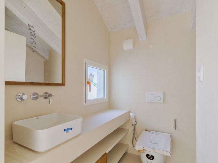 Image No.22-4 Bed House for sale