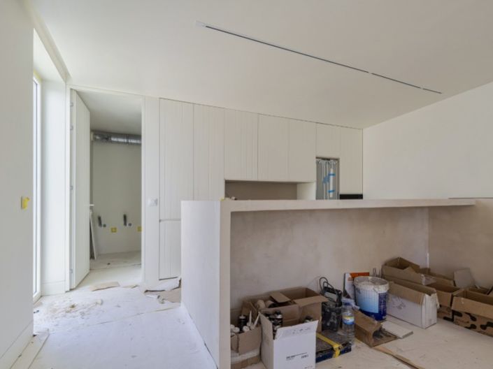 Image No.8-4 Bed House for sale