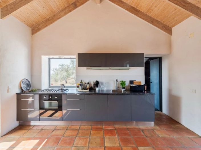 Image No.12-3 Bed House for sale