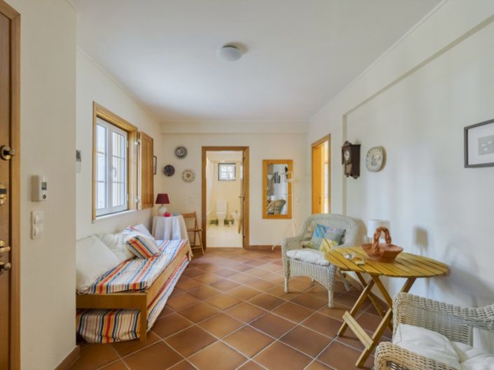 Image No.20-4 Bed House for sale
