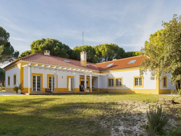 Image No.29-4 Bed House for sale