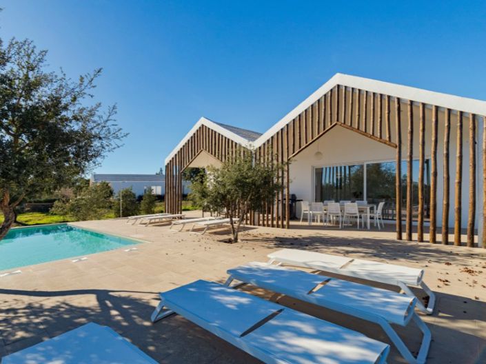 Image No.6-4 Bed House for sale