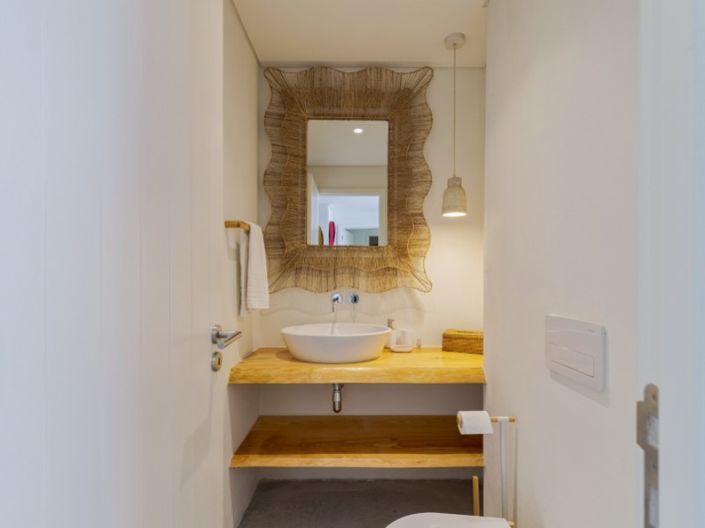 Image No.15-4 Bed House for sale