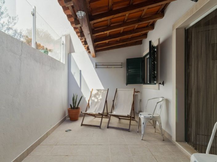Image No.10-1 Bed House for sale