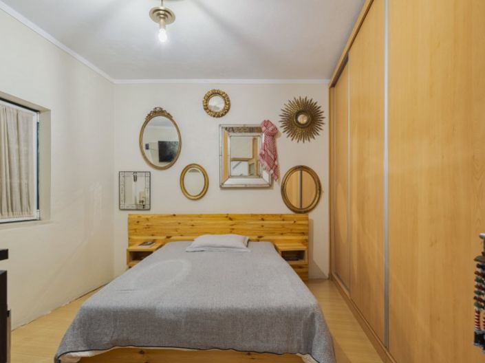 Image No.7-1 Bed House for sale