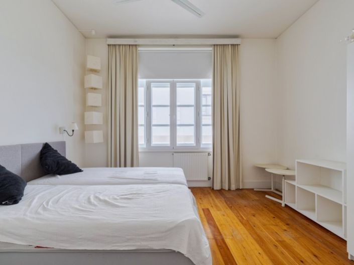 Image No.23-2 Bed Apartment for sale