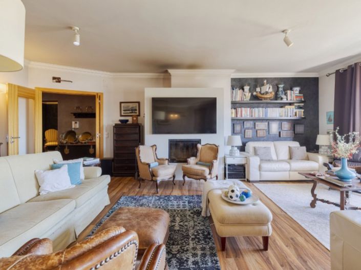 Image No.6-5 Bed Apartment for sale