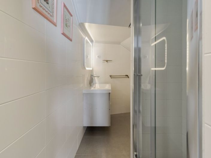 Image No.10-3 Bed House for sale