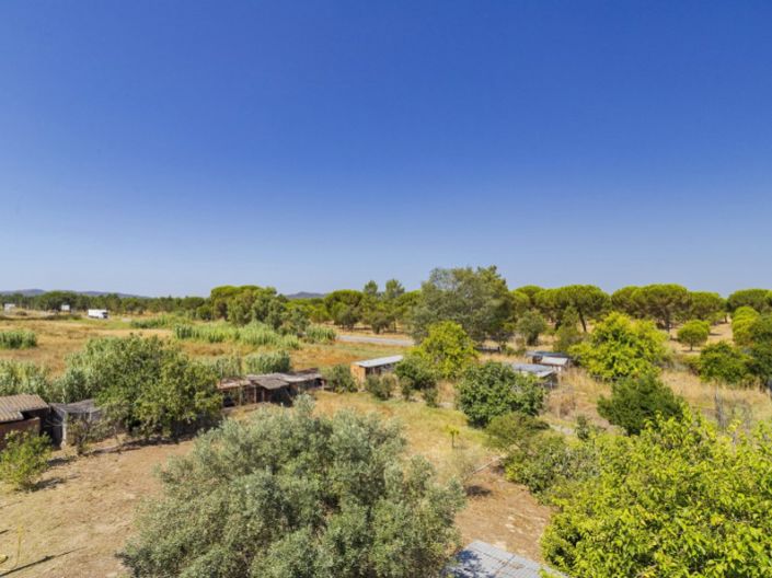 Image No.27-7 Bed House for sale