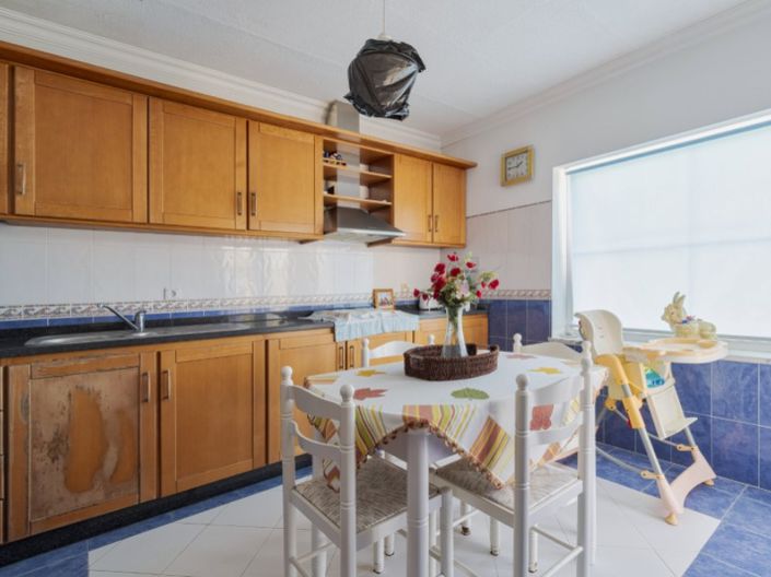 Image No.30-7 Bed House for sale