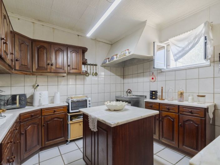 Image No.6-7 Bed House for sale