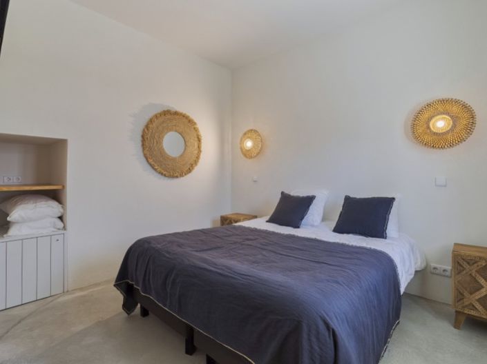 Image No.15-2 Bed Apartment for sale
