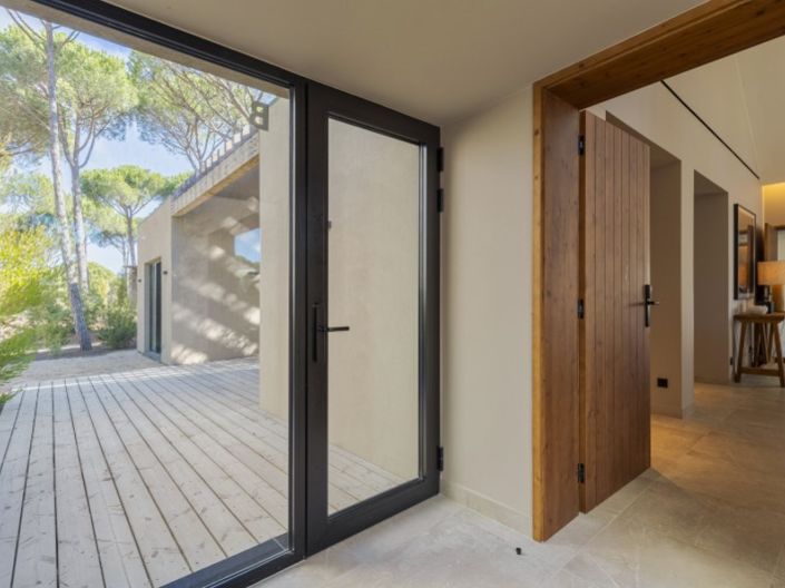 Image No.19-2 Bed House for sale