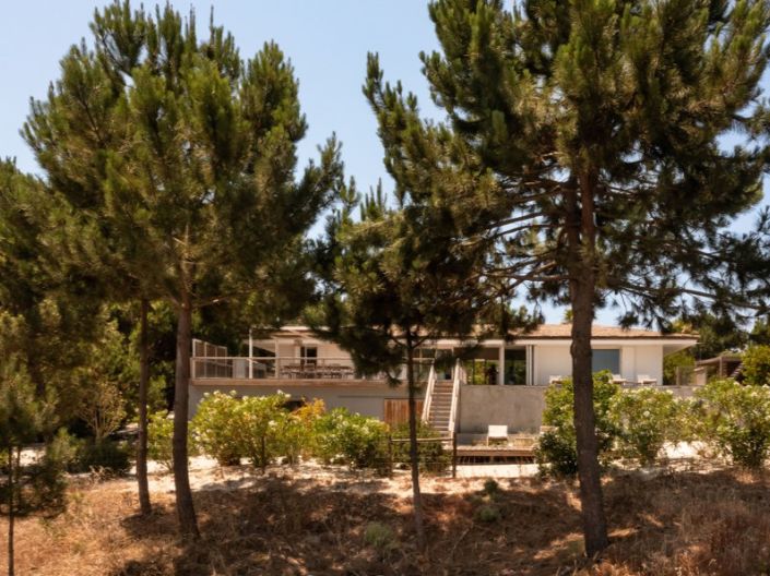 Image No.17-4 Bed House for sale