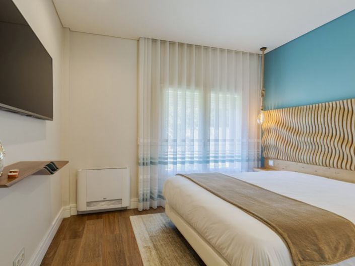 Image No.17-7 Bed House for sale