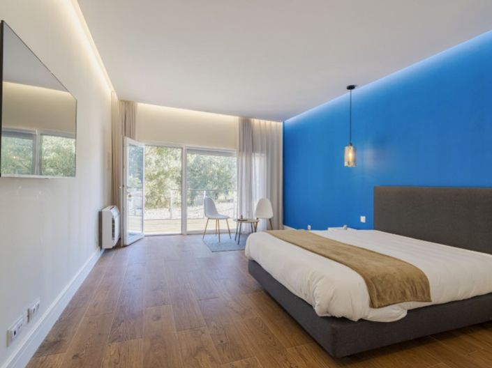 Image No.32-7 Bed House for sale