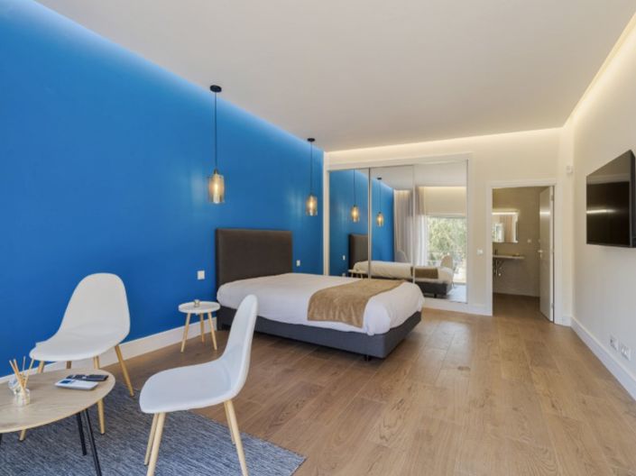 Image No.33-7 Bed House for sale