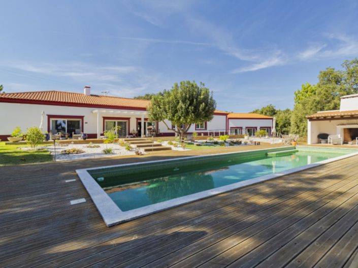Image No.35-7 Bed House for sale