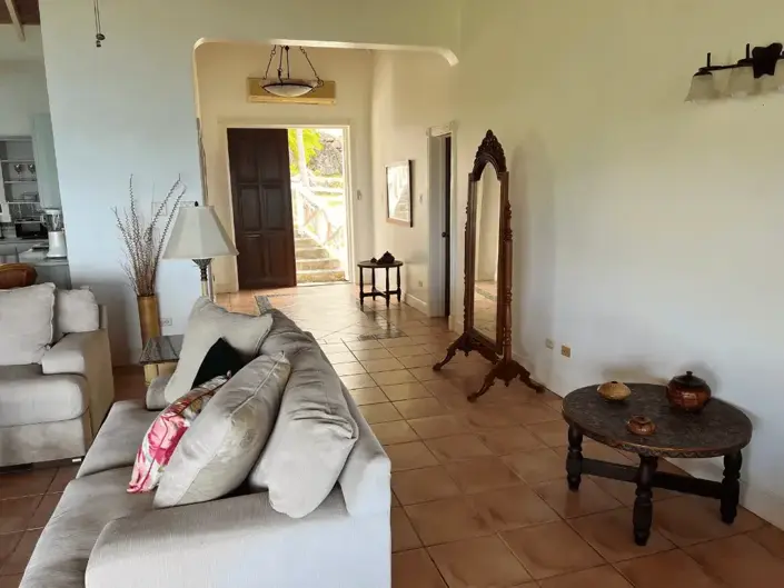 Image No.12-5 Bed House for sale
