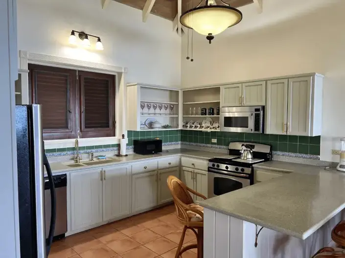 Image No.16-5 Bed House for sale