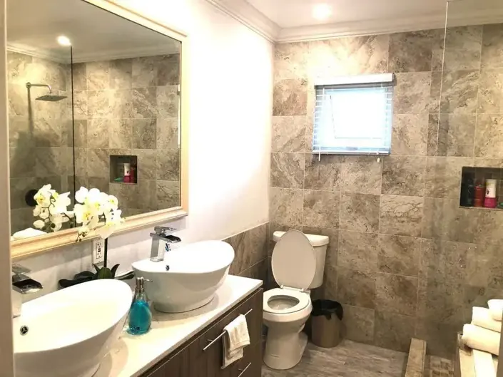 Image No.14-2 Bed House for sale