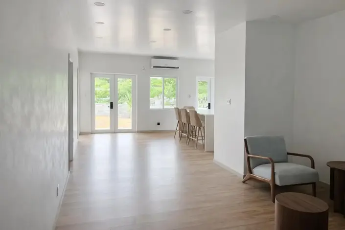Image No.7-2 Bed House for sale