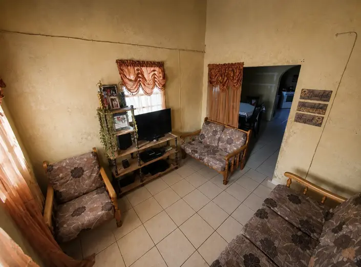 Image No.6-Maison de 2 chambres à vendre à Basseterre