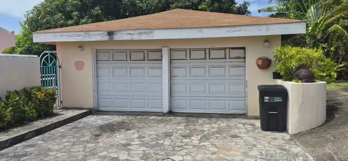 Image No.3-5 Bed House for sale