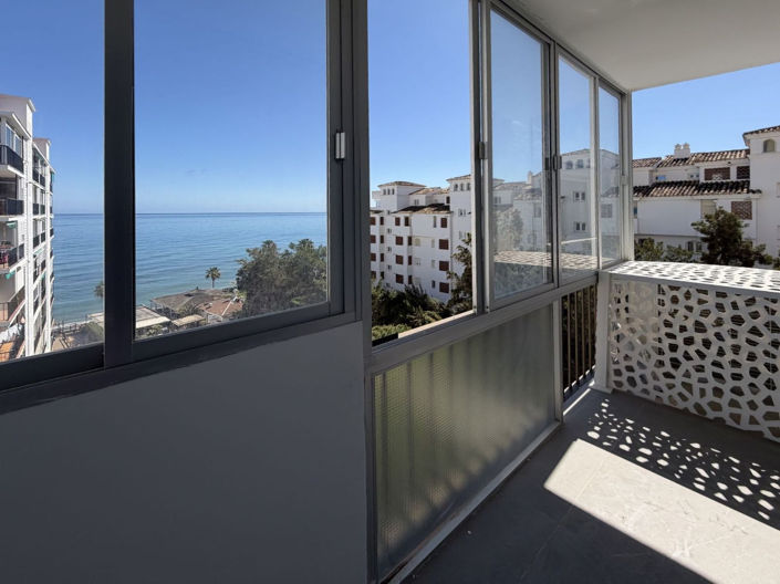 Image No.11-3 Bed Apartment for sale