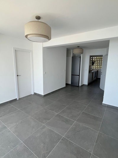 Image No.20-3 Bed Apartment for sale