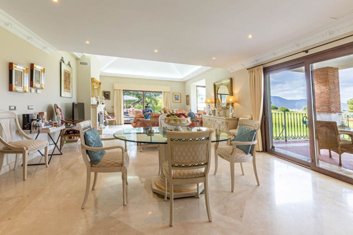 Image No.8-4 Bed Villa for sale