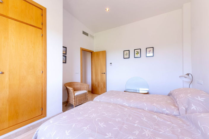 Image No.11-4 Bed Villa for sale