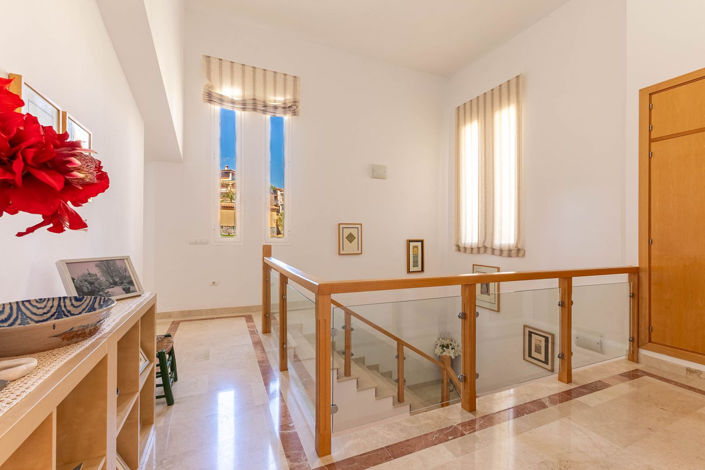 Image No.17-4 Bed Villa for sale