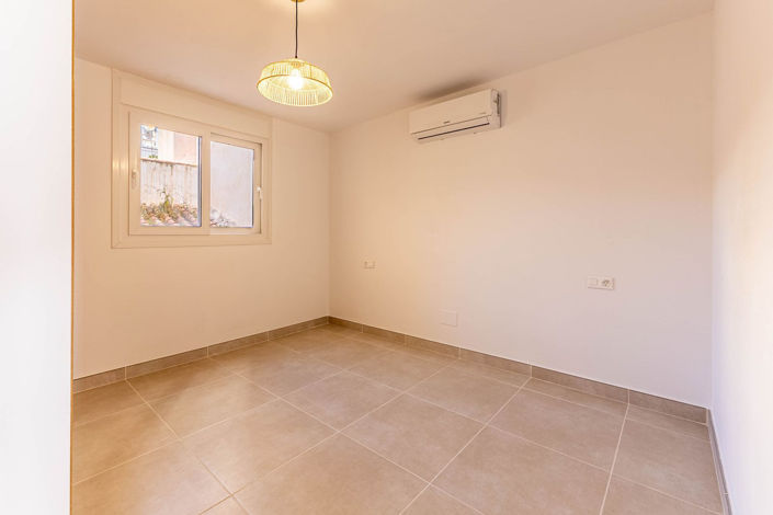 Image No.21-2 Bed Apartment for sale
