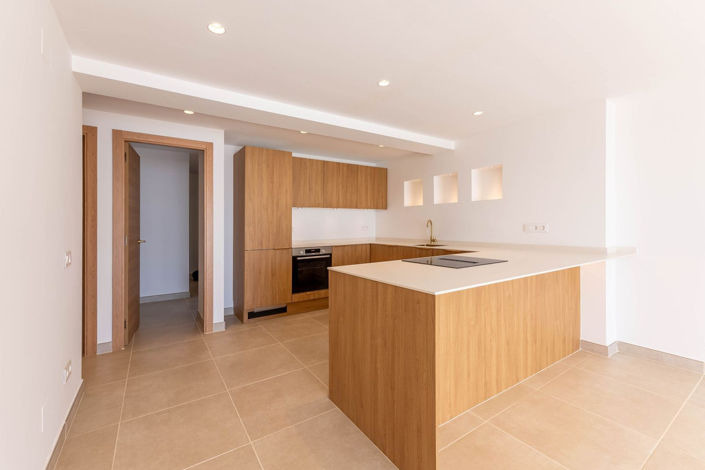 Image No.8-2 Bed Apartment for sale