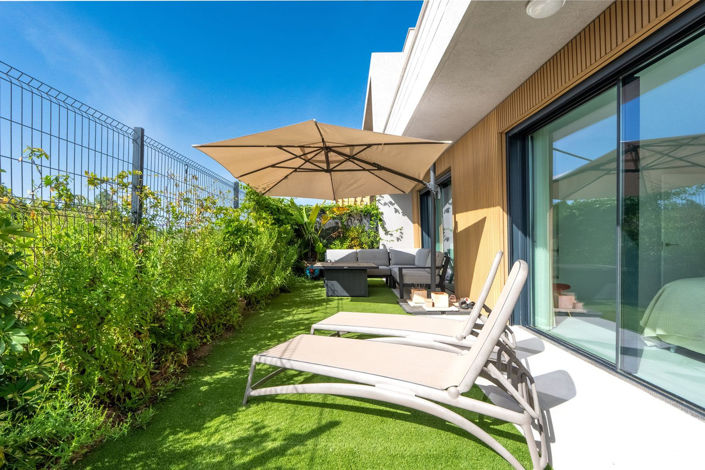 Image No.30-3 Bed Townhouse for sale
