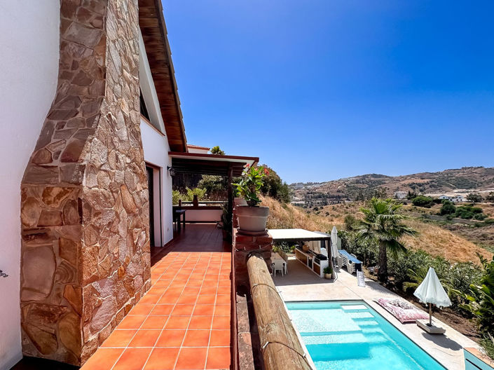 Image No.14-5 Bed Villa for sale