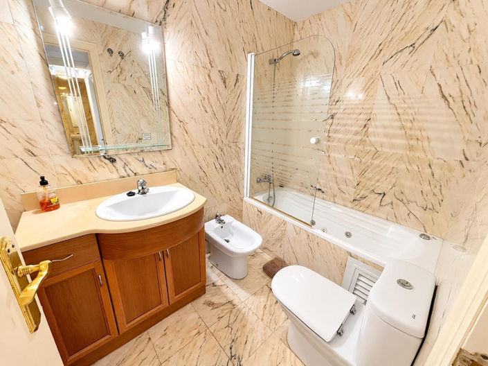 Image No.19-2 Bed Apartment for sale