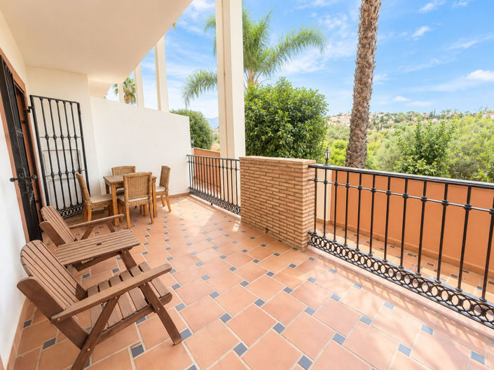 Image No.20-2 Bed Apartment for sale